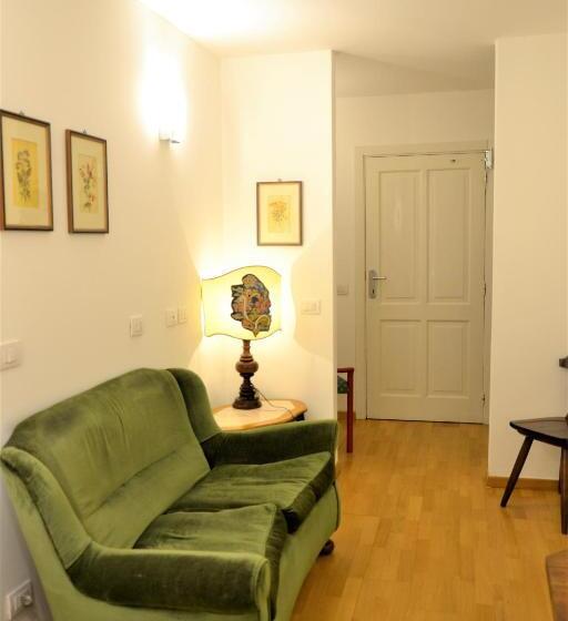 غرفة عائلية, Marcora & Spa