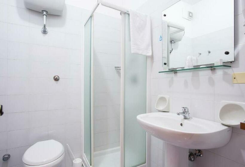 标准间, Mediterraneo