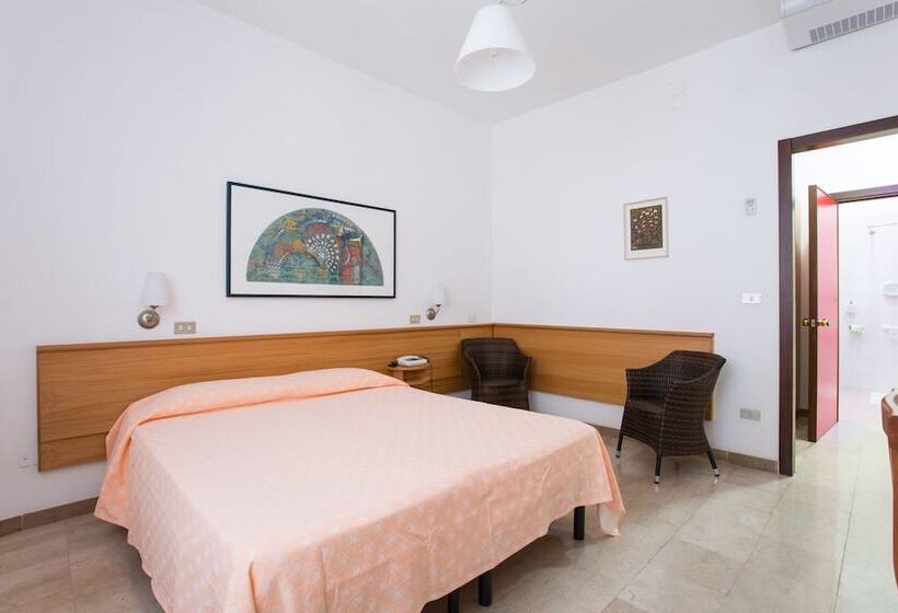 标准间, Mediterraneo