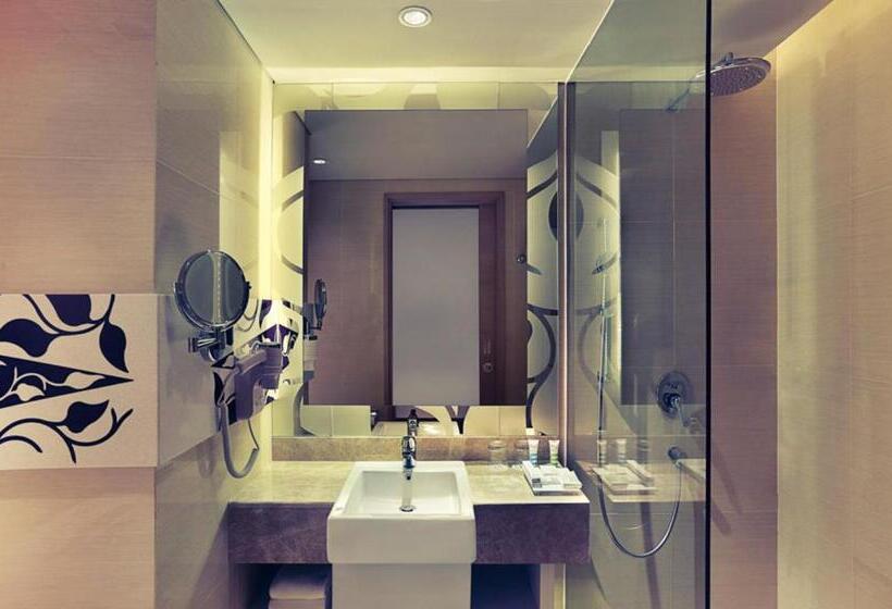 Suit Deluxe, Mercure Jakarta Sabang