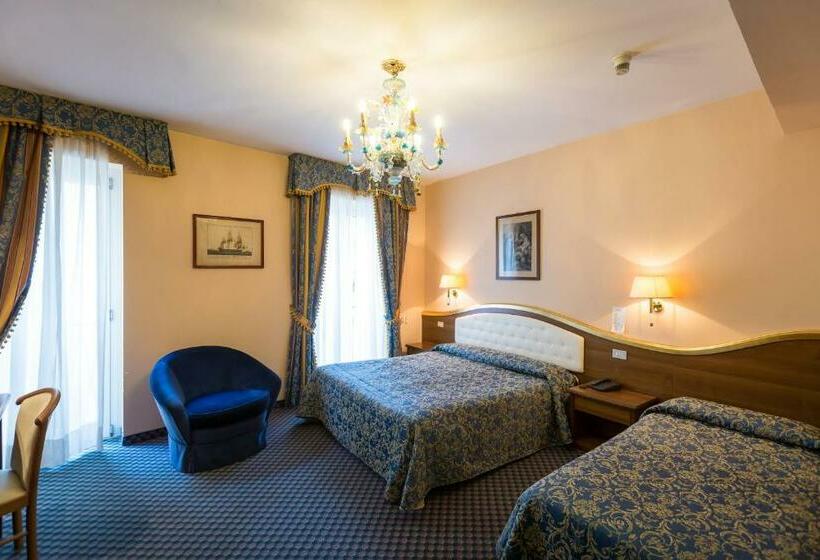 חדר סטנדרט לשלושה, Milan Speranza Au Lac