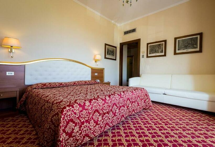 חדר סטנדרט לשלושה, Milan Speranza Au Lac