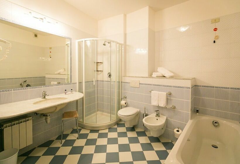 חדר סטנדרט לשלושה, Milan Speranza Au Lac