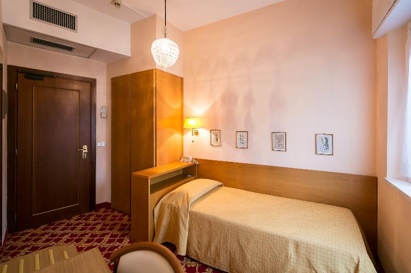 חדר סטנדרט יחיד, Milan Speranza Au Lac