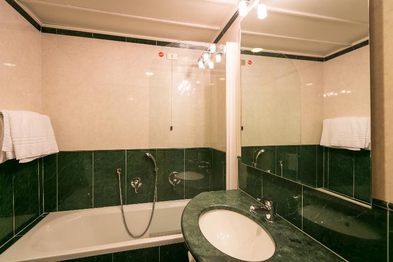 חדר סטנדרט לשלושה, Milan Speranza Au Lac