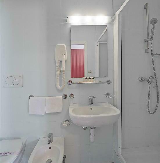 اتاق استاندارد, Nazionale