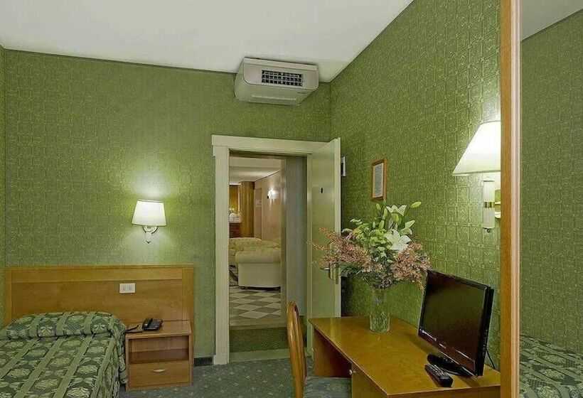 اتاق استاندارد, Nazionale