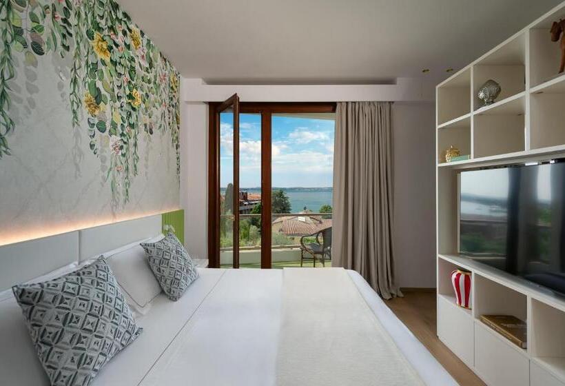 湖の見えるジュニアスイート, Olivi Hotel & Natural Spa