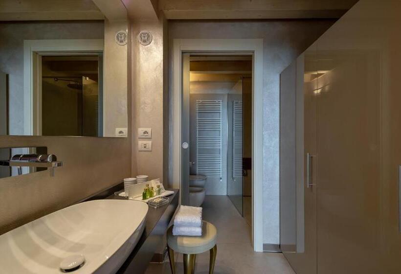 Quarto Deluxe Vista Lago, Olivi Hotel & Natural Spa