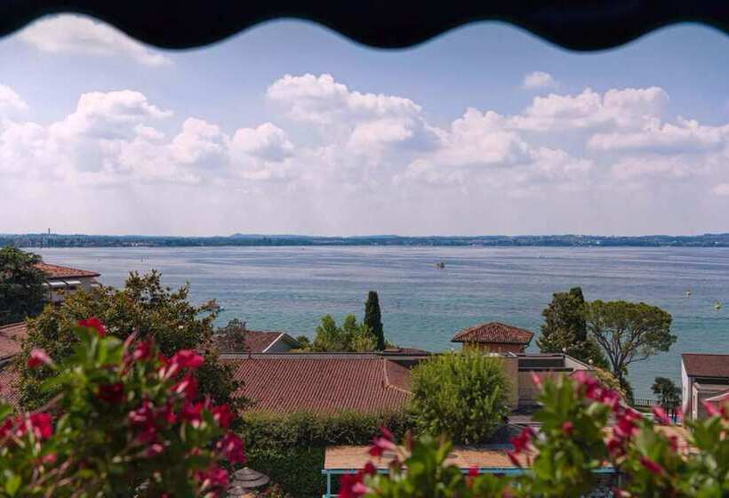 レイクビューデラックスルーム, Olivi Hotel & Natural Spa