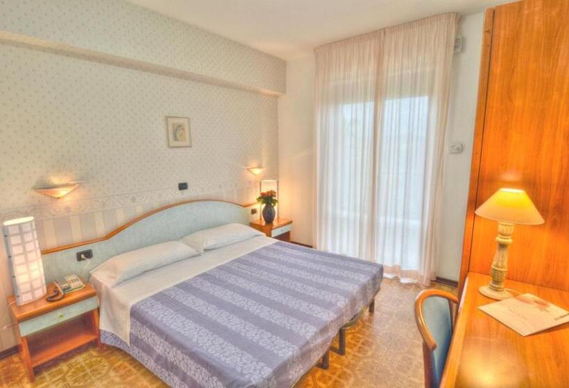 バルコニー付きスタンダードルーム, Family Hotel Relax
