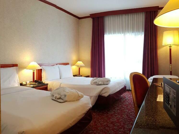 اتاق استاندارد, Russott