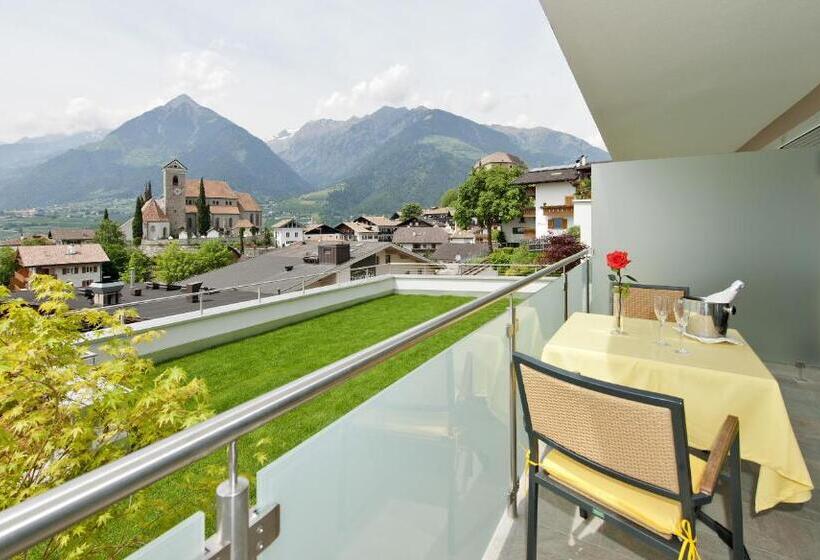 디럭스 룸, Schennerhof