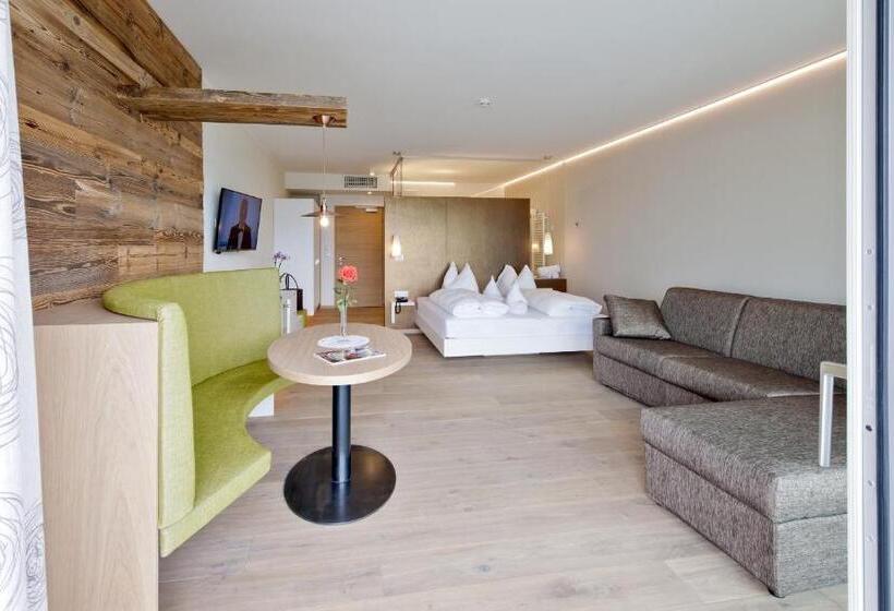 디럭스 룸, Schennerhof