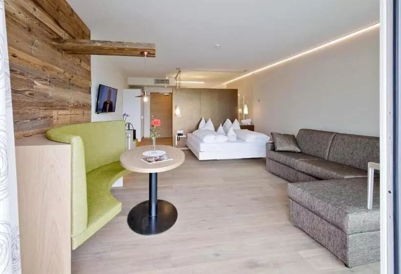 Deluxe-huone, Schennerhof