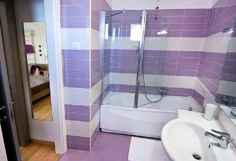 חדר סופריור, Sporting