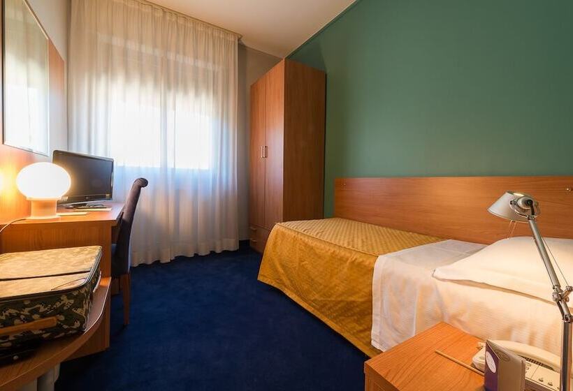 スタンダードシングルルーム, Terme