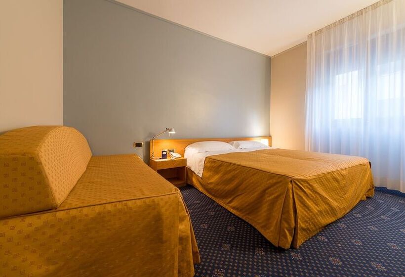 スタンダードトリプルルーム, Terme