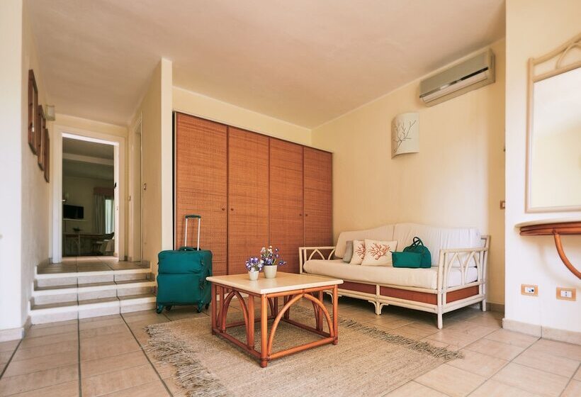 سوییت جونیور, Voi Tanka Village