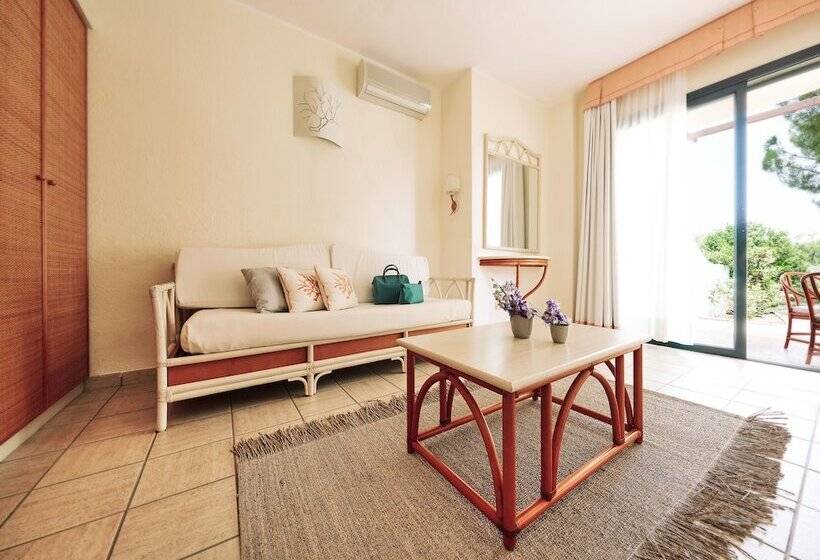 سوییت جونیور, Voi Tanka Village