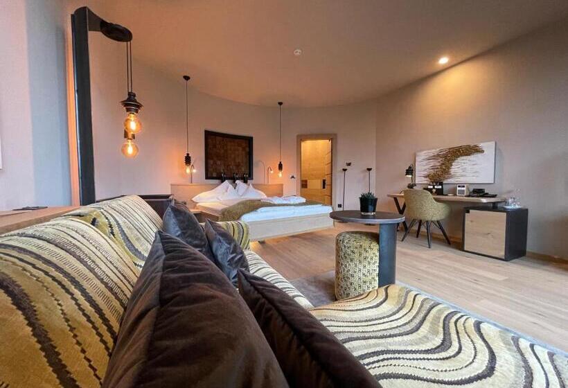 Люкс с Балконом, Spa & Relax Hotel Erika