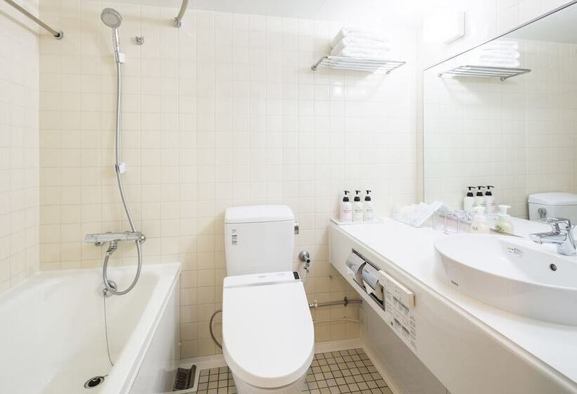 غرفة سوبيريور ثلاثية مطلّة علي البحر, Art Hotel Ishigakijima