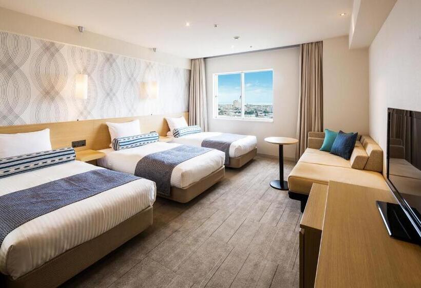 غرفة سوبيريور ثلاثية مطلّة علي البحر, Art Hotel Ishigakijima