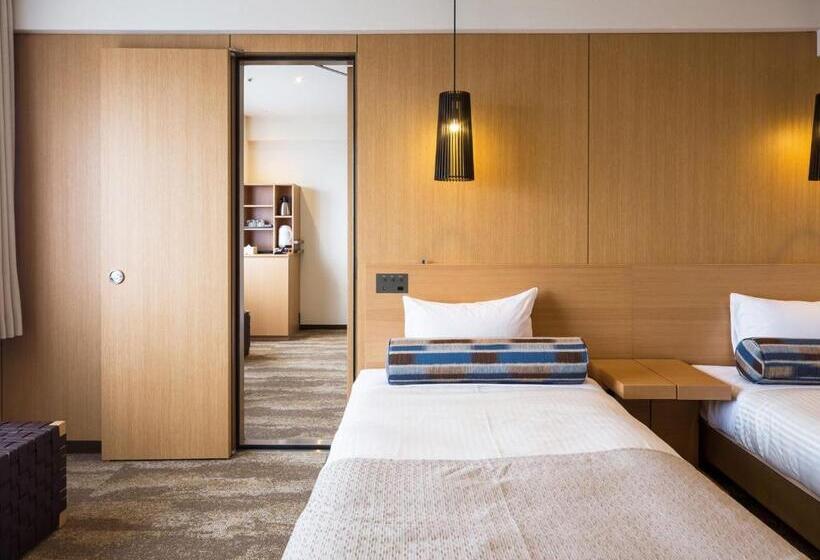 غرفة قياسية متصلة, Art Hotel Ishigakijima
