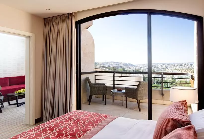 Familienzimmer, Dan Jerusalem