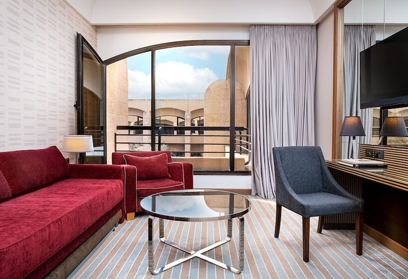 Suite Executiva, Dan Jerusalem