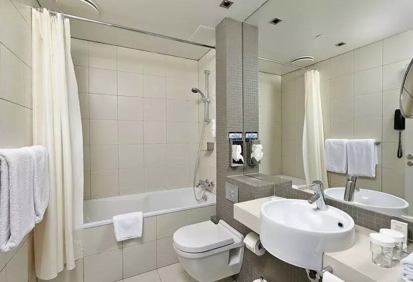 اتاق استاندارد, Hilton Reykjavik Nordica