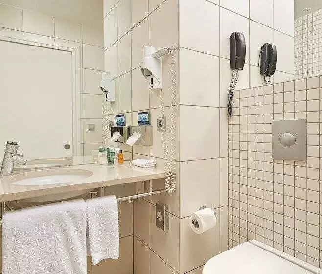 اتاق استاندارد یک نفره, Hilton Reykjavik Nordica