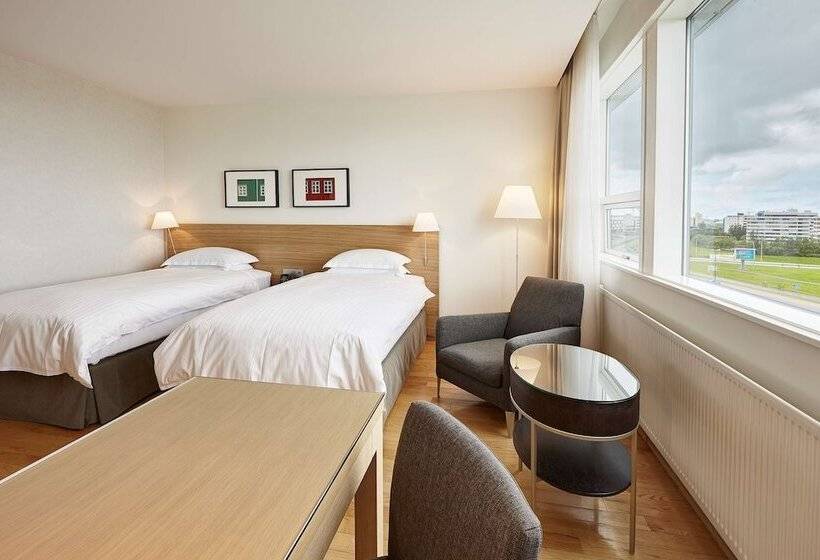 اتاق خانوادگی, Hilton Reykjavik Nordica