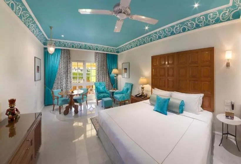اتاق لوکس با چشم‌انداز باغ, Jai Mahal Palace