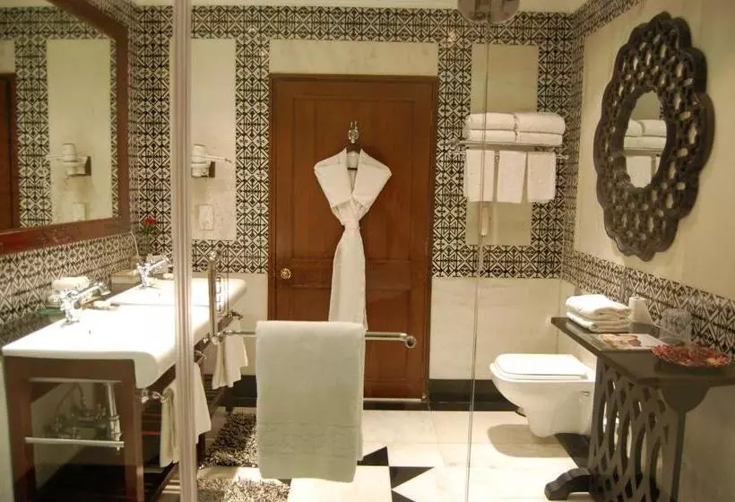سوییت لوکس, Jai Mahal Palace