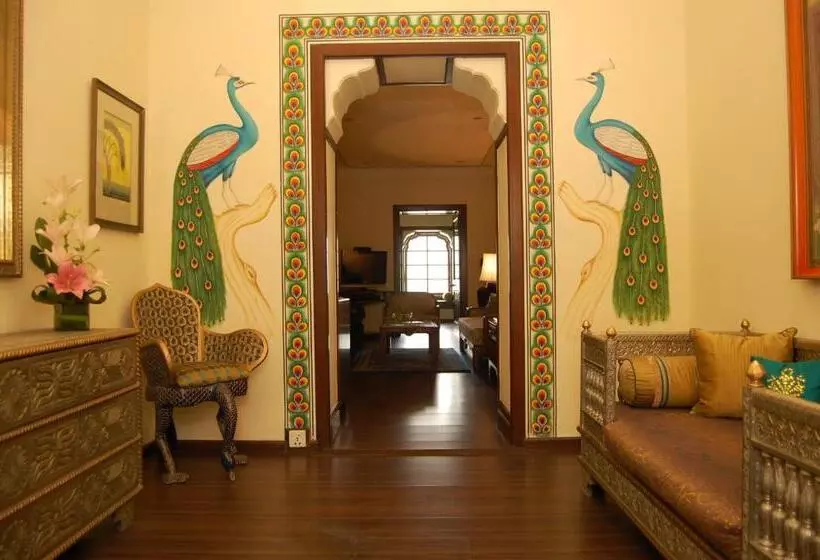 سوئیت پریمیوم, Jai Mahal Palace