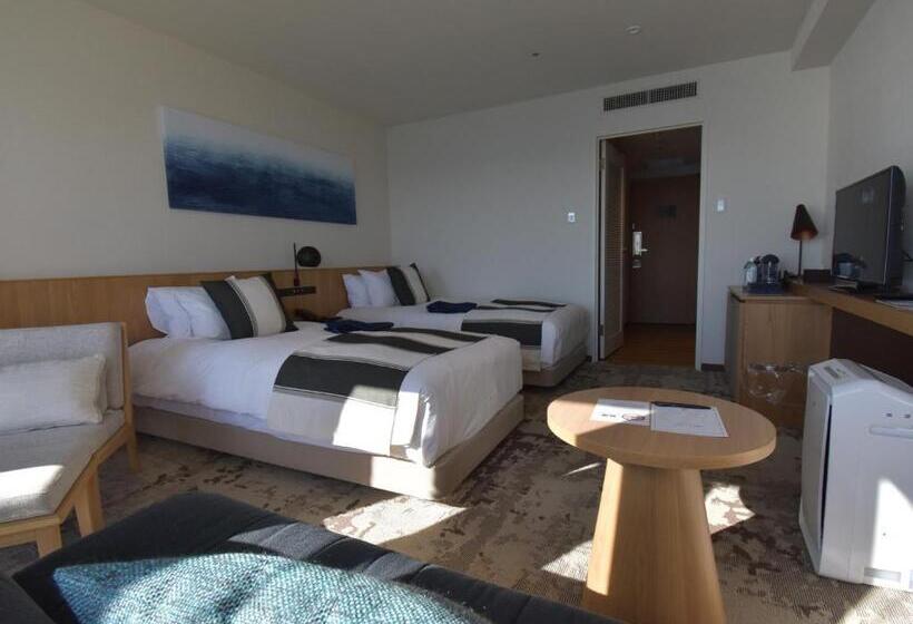Habitación Premium Vista al Mar., Oiso Prince