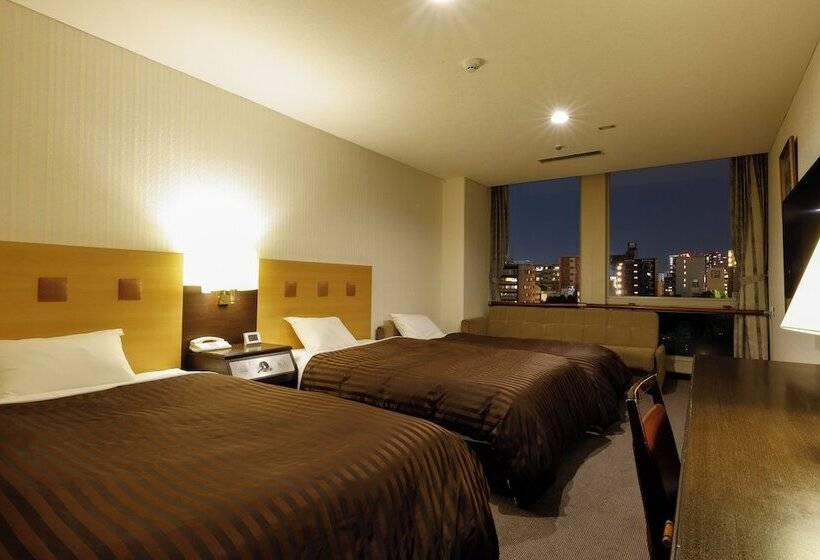 スタンダードトリプルルーム, Osaka Castle