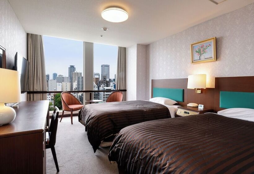 Номер Deluxe, Osaka Castle