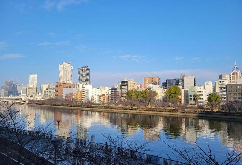 Номер Стандарт Трехместный, Osaka Castle