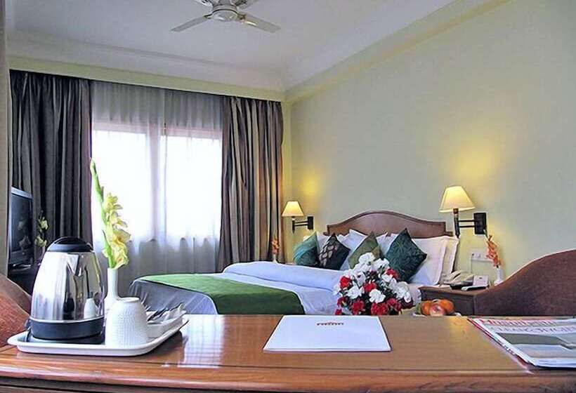 اتاق سوپریور, Ritz Plaza