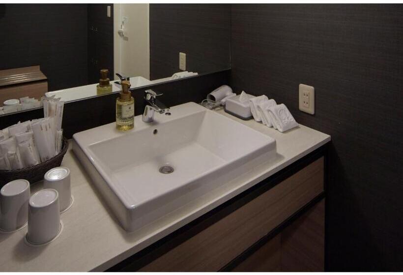 标准三人间, Sunshine City Prince Hotel Ikebukuro Tokyo