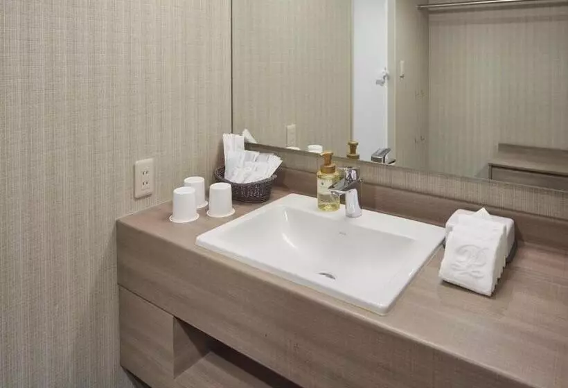 Standard Triple Room, Sunshine City Prince Hotel Ikebukuro Tokyo