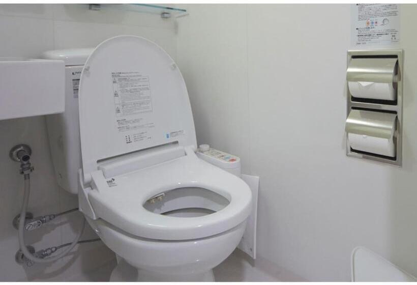 标准三人间, Sunshine City Prince Hotel Ikebukuro Tokyo