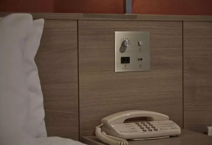 Standard Triple Room, Sunshine City Prince Hotel Ikebukuro Tokyo