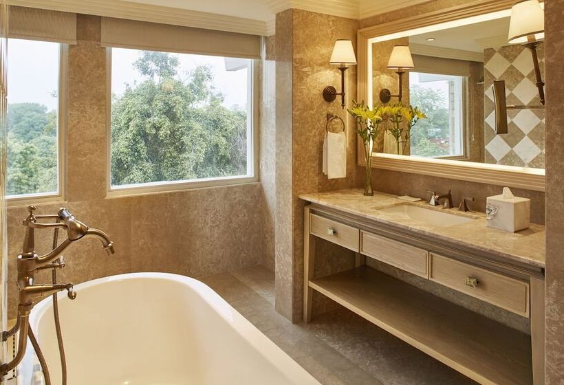 جناح ديلوكس, Taj Ganges, Varanasi