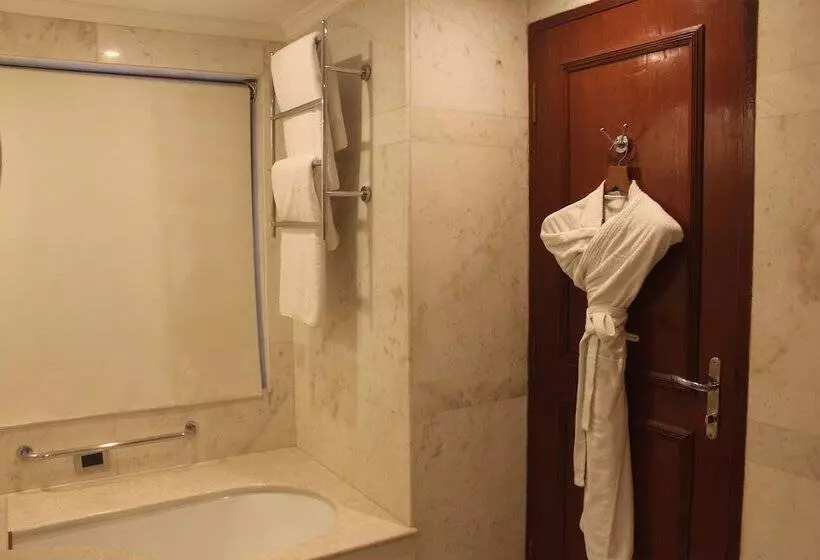 デラックスルーム, Welcomhotel By Itc Hotels, Cathedral Road, Chennai