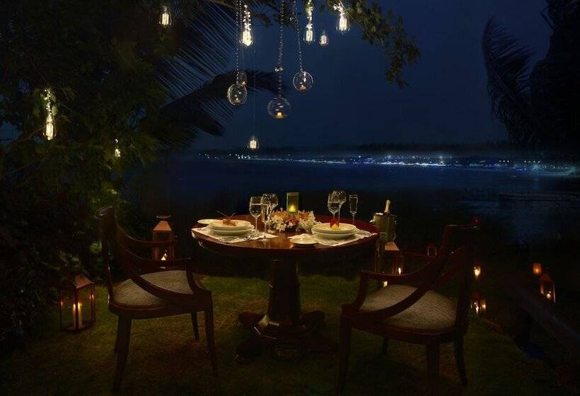 Quarto Superior Vista Jardim, Taj Fort Aguada Resort & Spa, Goa