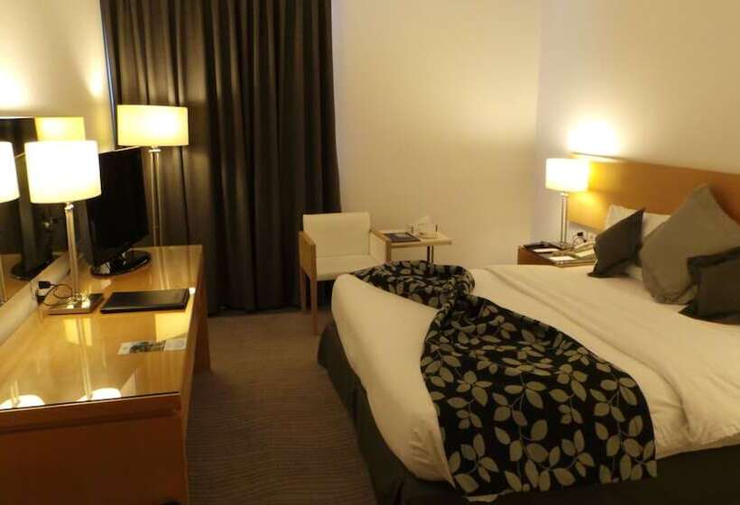 Номер Стандарт, Amman Airport