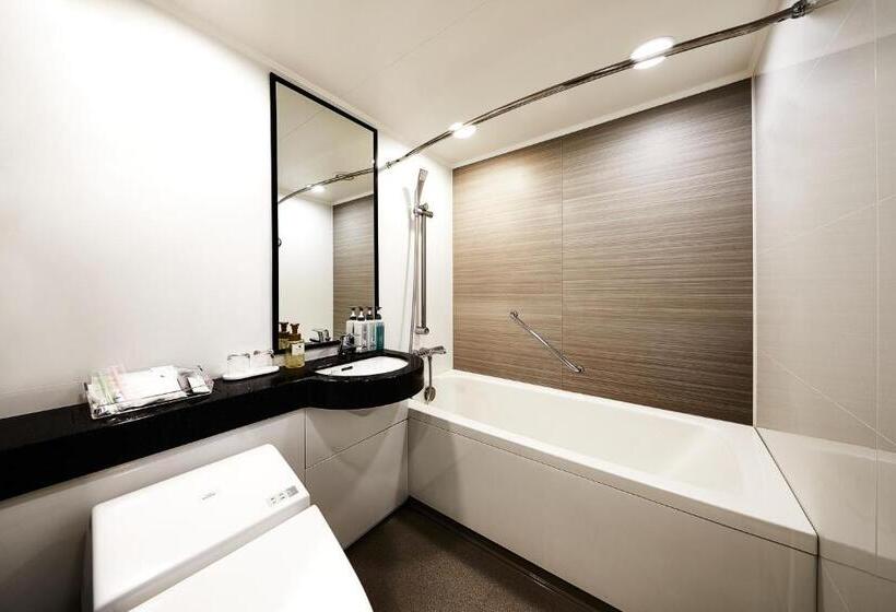 غرفة قياسية مطلة على المدينة, Asakusa View